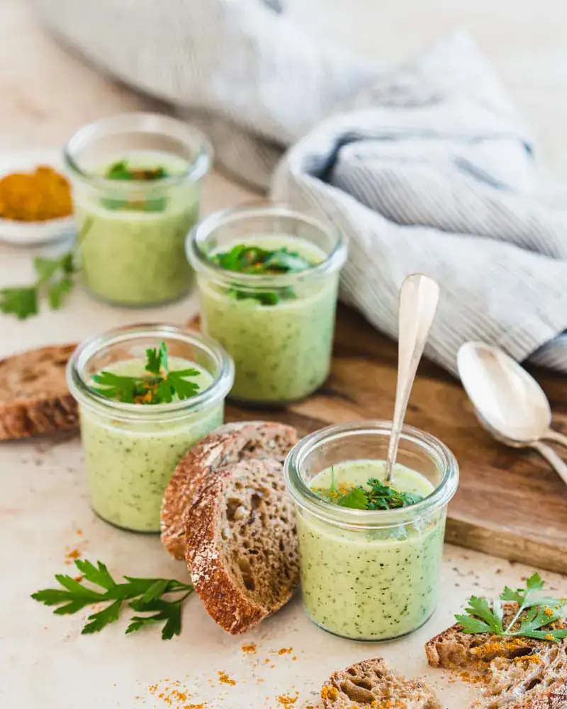 Crème de courgettes au lait de coco